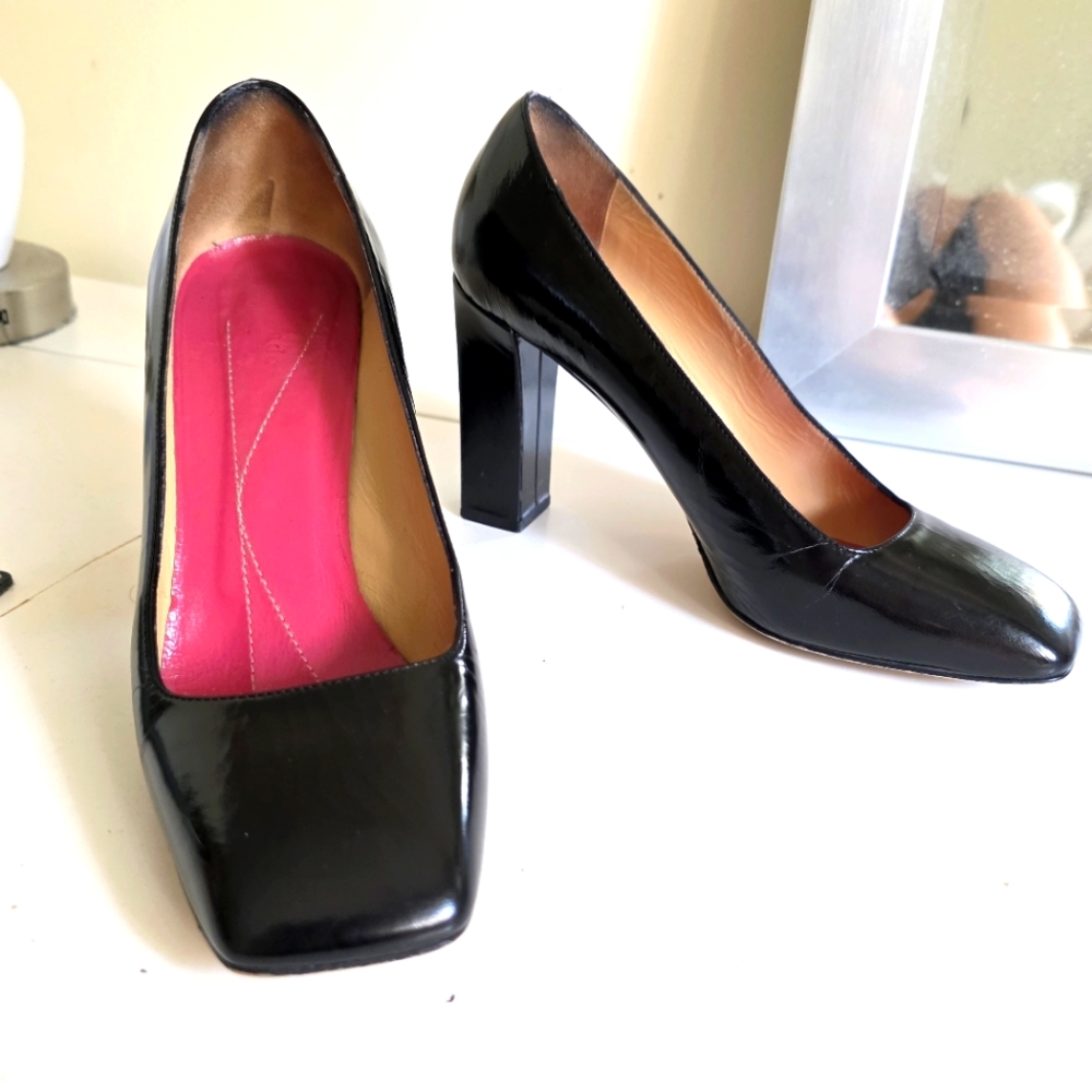 Kate Spade New York Block Heel Patent Leather Pump. Size 7.5